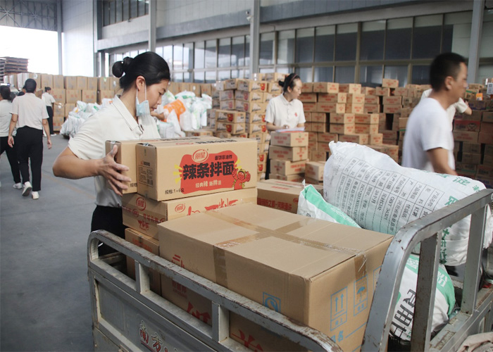 1726303585592594 W66利来官网中秋.jpg